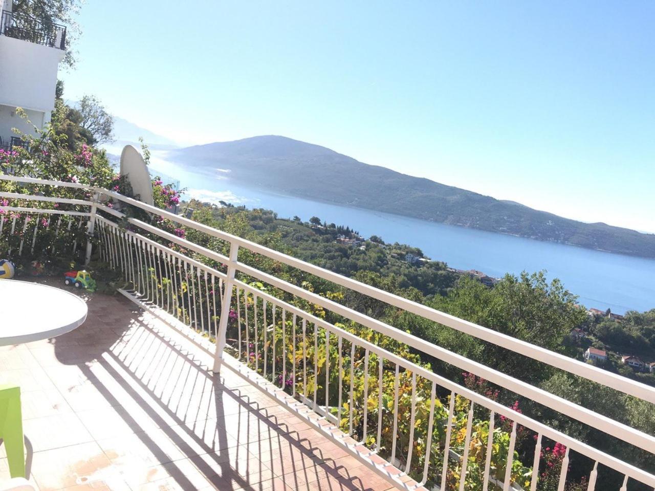 Magnificent Views Apartment Herceg Novi Kültér fotó