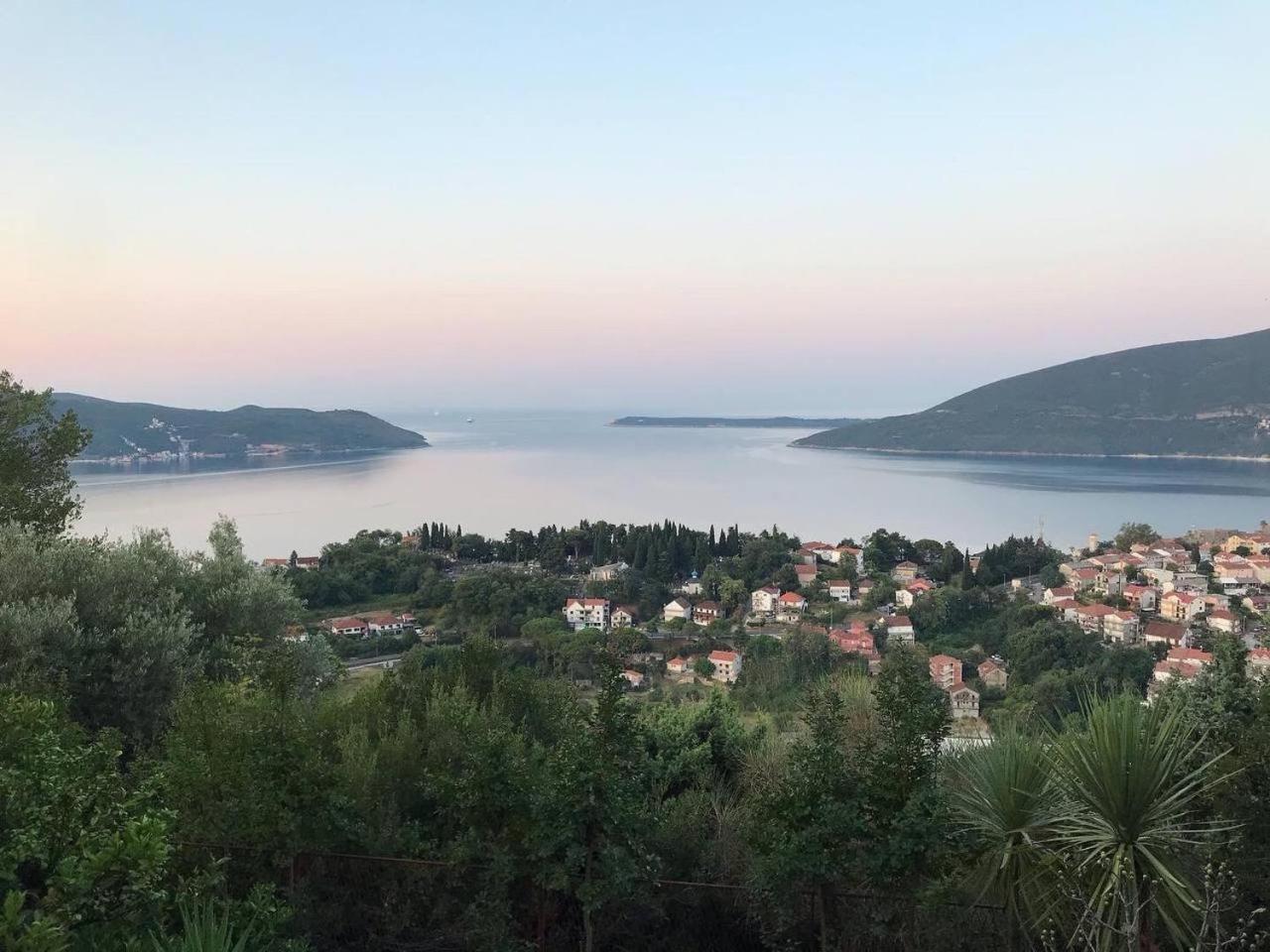 Magnificent Views Apartment Herceg Novi Kültér fotó